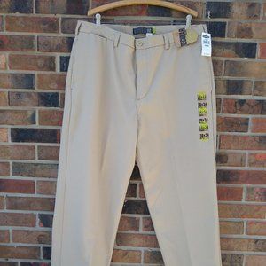 Men's Old Navy Khakis 38x34 Brand New